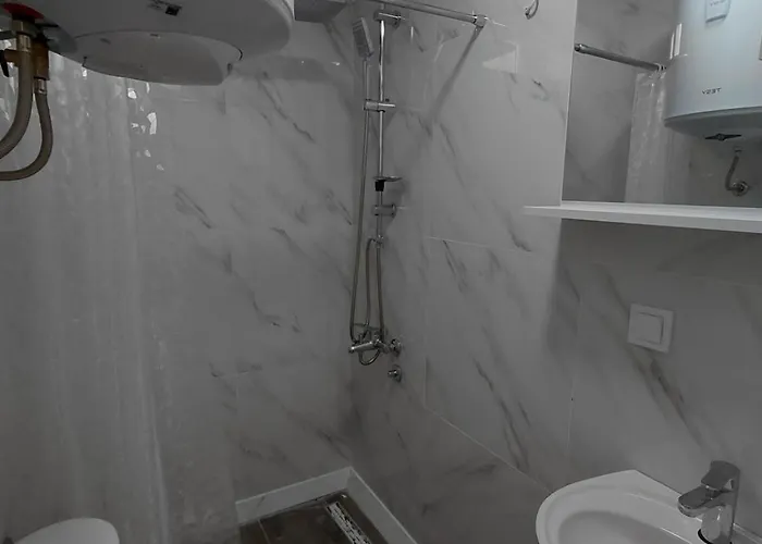 Milena 1 * Podgorica